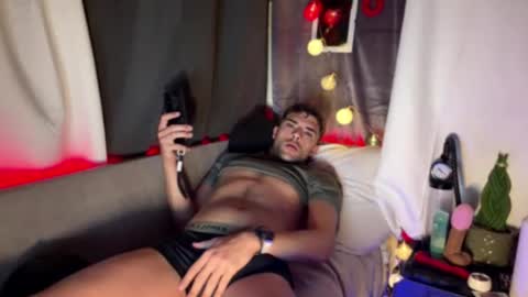 erosplayxl online show from June 11, 10:41 pm