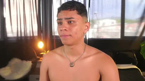 Eros Wild online show from December 15, 8:38 pm