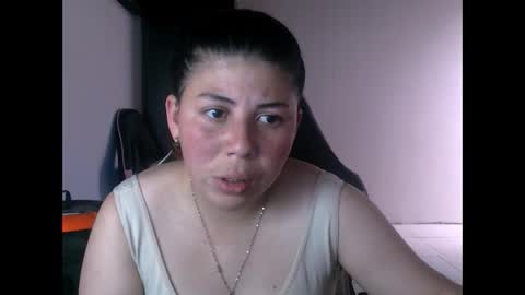 Sara online show from May 8, 6:57 pm