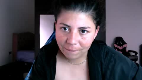 Sara online show from June 25, 2:33 pm