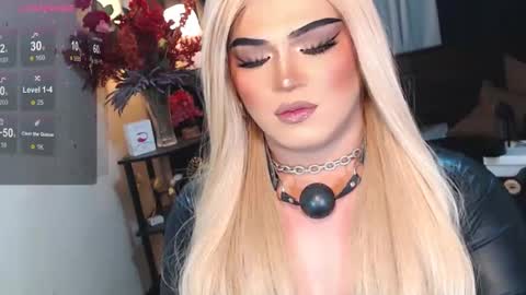 Snapshot of eroticfowler69 chatting on February 21, 5:20 pm Anastasia online show from February 21, 5:20 pm