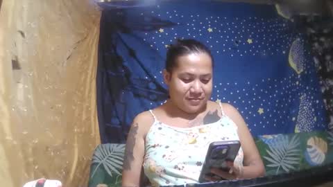 Snapshot of ervanamorge chatting on October 13, 3:41 am Ervana online show from October 13, 3:41 am