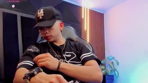 Eryon online show from October 2, 11:42 am