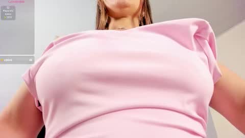 Escarlet online show from March 17, 12:21 pm