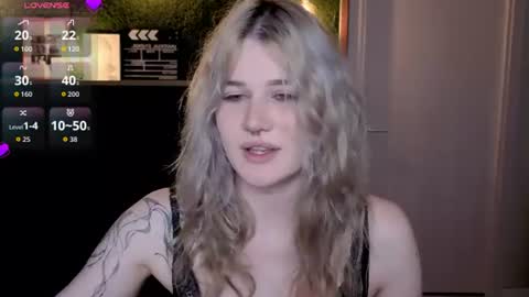 EshleGreen online show from July 10, 6:56 pm