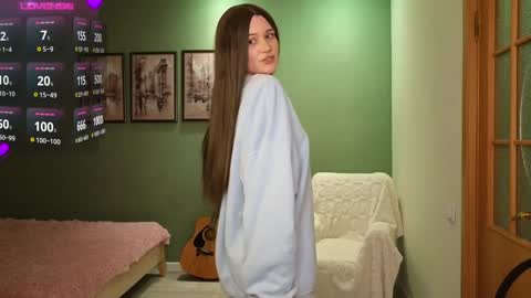 ASHLEY online show from February 2, 9:23 pm