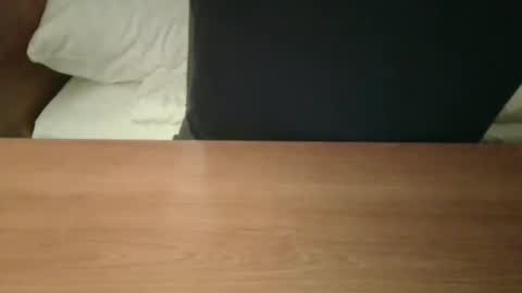 esibizionista 91 online show from December 13, 8:25 pm