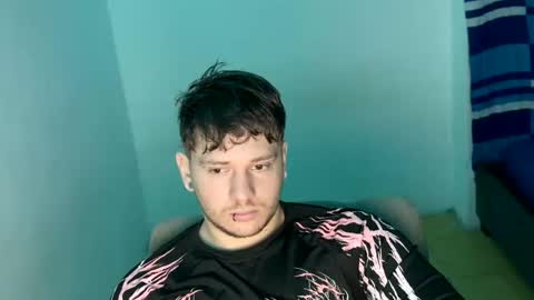 eskol212 online show from March 15, 12:48 am