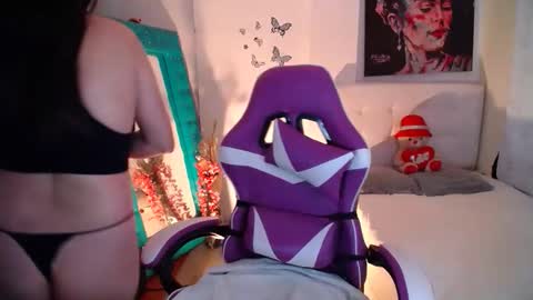 Esmeralda online show from October 5, 9:22 pm