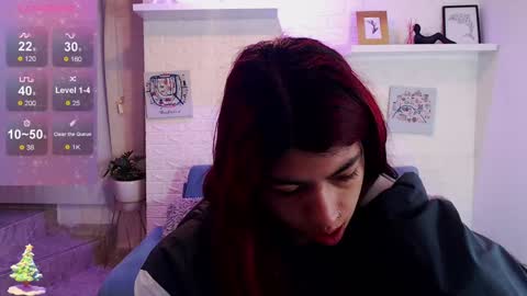 Esmeralda online show from December 7, 3:20 am