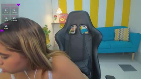 ESMERALDA  online show from February 22, 11:29 pm