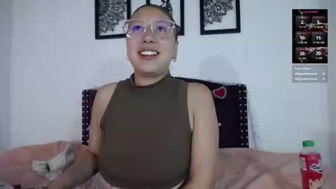 Esmeralda online show from March 7, 12:49 pm