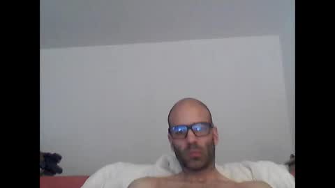 especially871850 online show from May 3, 11:38 am