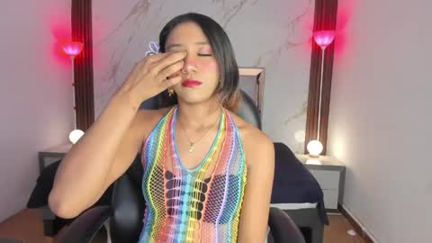 esperanzamora online show from April 29, 11:59 am