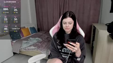 esteria online show from January 4, 6:09 am