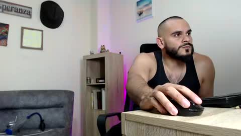 Esteban Fernandez online show from July 13, 5:00 am