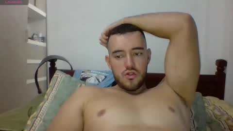 Esteban Reyes  independent model online show from November 15, 10:33 pm