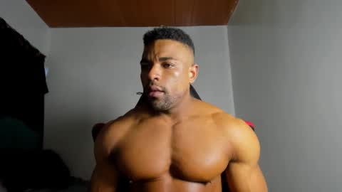 estebanlobo online show from November 21, 1:03 am