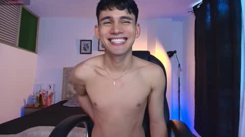 Esteban online show from October 21, 8:56 pm