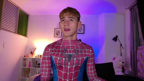 Esteban online show from February 18, 10:59 am