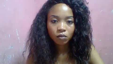 Snapshot of estelah20 chatting on September 9, 1:33 pm estelah20 online show from September 9, 1:33 pm