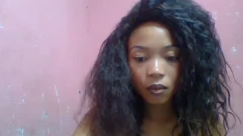 Snapshot of estelah20 chatting on October 1, 11:09 am estelah20 online show from October 1, 11:09 am