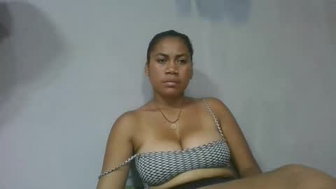 estelah796836 online show from May 7, 10:00 am