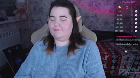 estelle_hicks online show from December 19, 6:47 pm