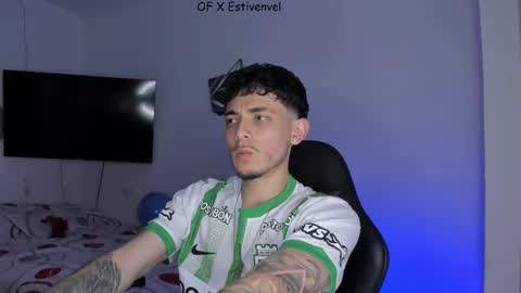 estivenvel online show from September 27, 6:27 pm