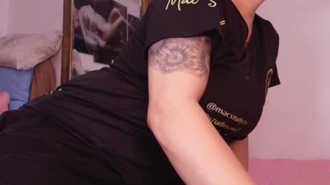 Estrella online show from March 4, 11:51 am