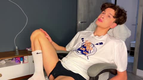 Alex online show from December 28, 8:15 pm