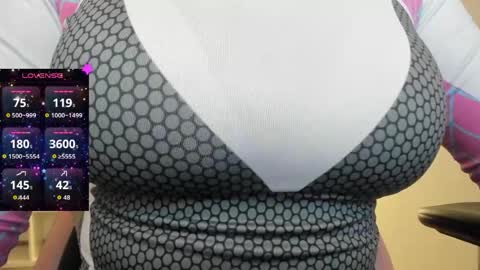 eternalmuse online show from April 13, 9:02 am