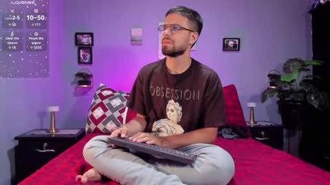 ADAM TAYLOR  ETHAN CAMBAL INDEPENDENT MODELS online show from February 8, 8:53 pm