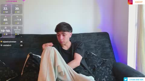 ethan and ava online show from April 3, 1:51 pm