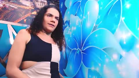 MARIA ALEJANDRA online show from December 21, 8:10 pm