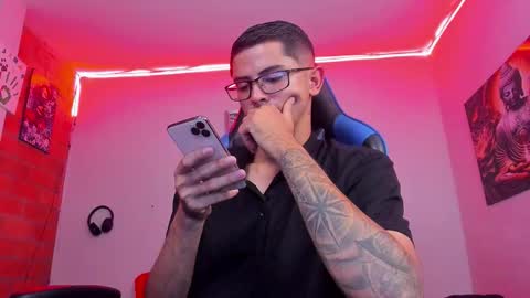 Snapshot of ethan_sai01 chatting on October 16, 3:28 am ETHAN SAI online show from October 16, 3:28 am