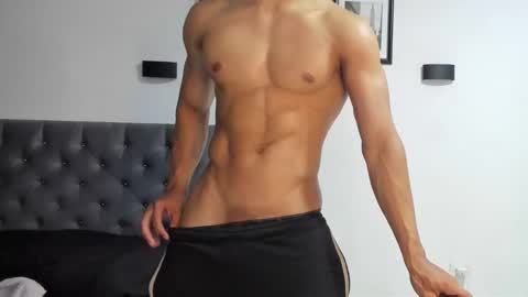 ethan_smitth1 online show from February 5, 5:30 am