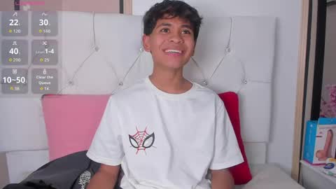 Ethan online show from April 10, 8:57 pm