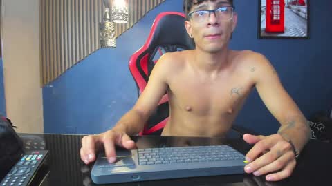 EthanCarter online show from April 3, 12:06 am