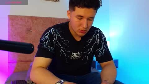 ethanconnor_ online show from March 13, 1:14 pm