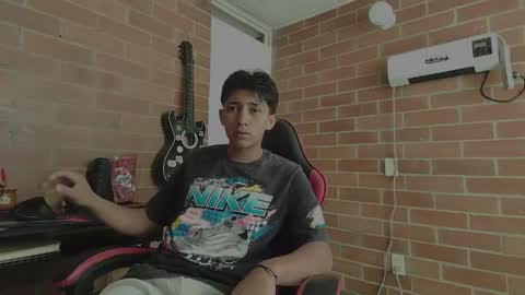 ethann2_ online show from June 5, 3:50 pm