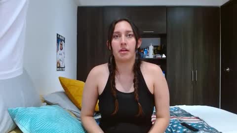 ethan and eve online show from March 17, 5:01 am