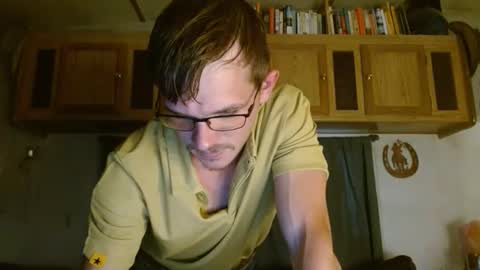 ethansteelexxx2 online show from March 14, 1:31 am