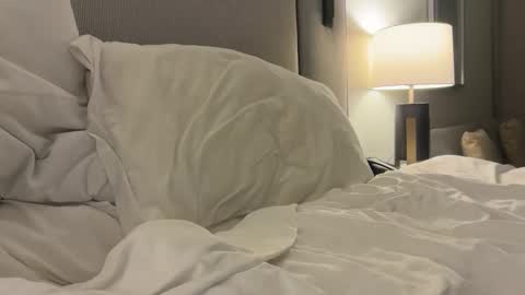 eu_dude online show from January 14, 1:57 am