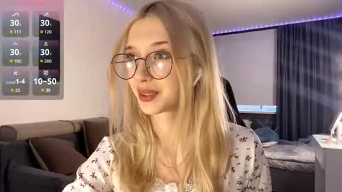 Tali online show from March 25, 1:51 pm