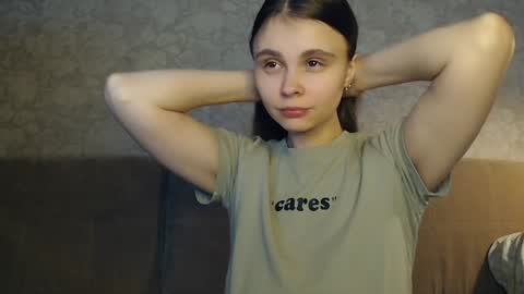 Eva Calvin online show from December 4, 2:53 pm