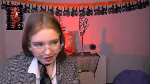 your dream online show from October 28, 8:10 pm