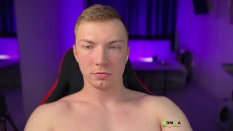 Eva and Iron online show from March 6, 9:25 pm