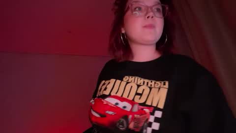 eva_kittenn online show from March 4, 3:20 pm