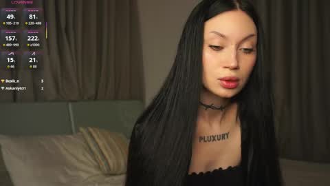 Snapshot of eva_pixie chatting on October 16, 2:17 pm Eva online show from October 16, 2:17 pm